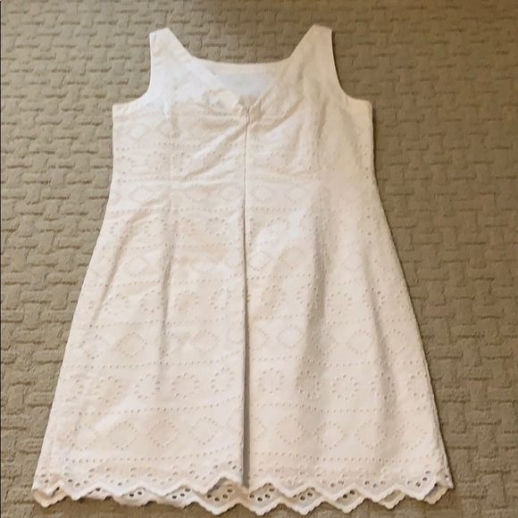 Vineyard Vines White Dress - Picture 2 of 3